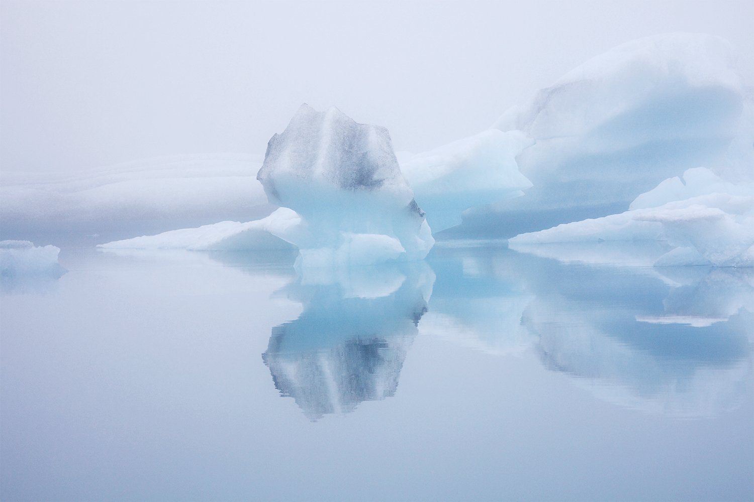 ICELAND09_JOKULSARLON_090630_6350AO9lvnCcurzN_15